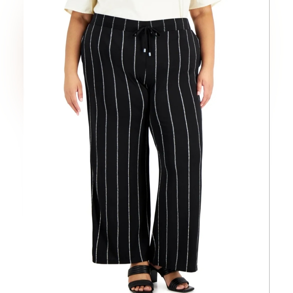 Alfani wide leg pants size 3x black/white stripes